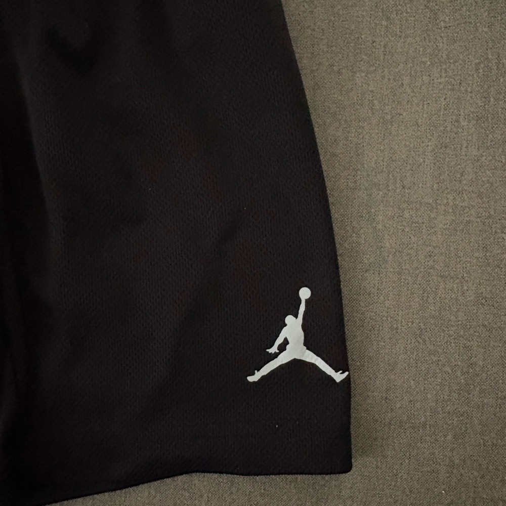 Jordan Black Athletic Shorts size 4T - Picture 2 of 3